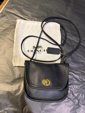 Coach 9934 Everett Navy Blue